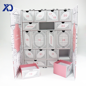 Skuffekalenderboks med skillevegger